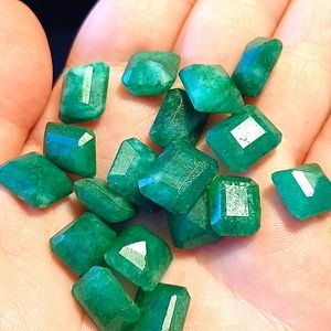 🌟  50-70cts. Colombian Emerald Cabochon 6-8 Peice Authentic Emerald Gemstone